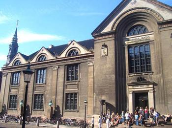 古老的丹麦哥本哈根商学院