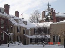 哈佛大学雪景