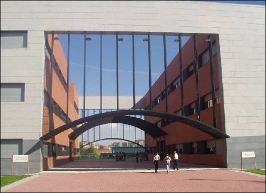 西班牙马德里自治大学校园建筑二