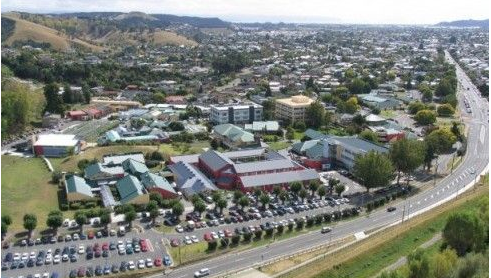 新西兰东部理工学院校园远观