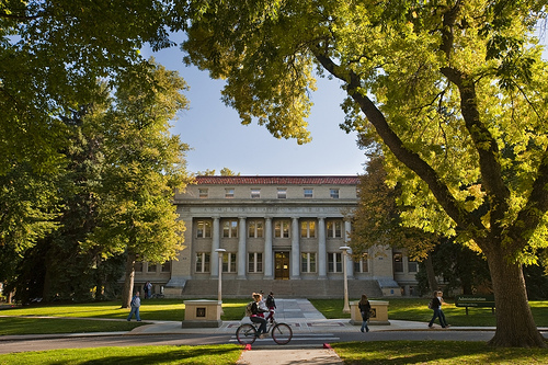 美国科罗拉多州立大学校园一角